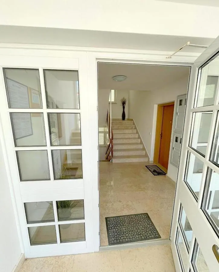 Apartman Rosi Apartment Dramalj