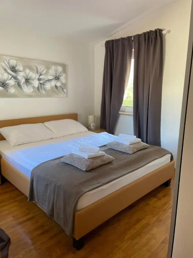 Apartman Rosi Apartment Dramalj